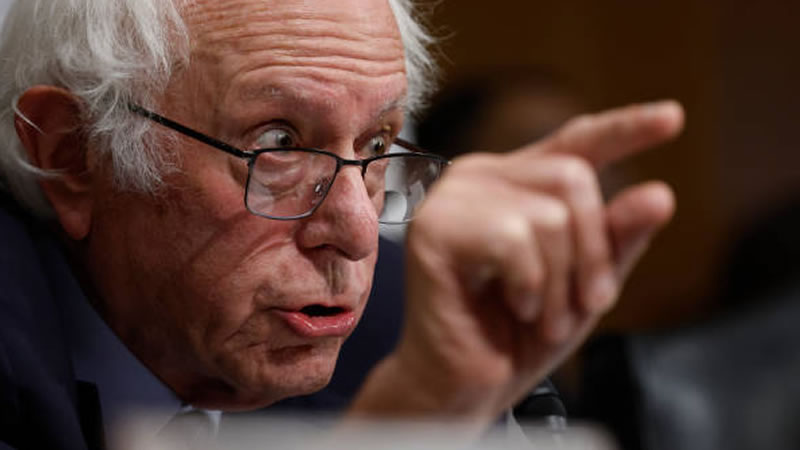  ‘It’s what dictatorship is all about’: Bernie Sanders Urges Biden to Consider Pardons for Jan. 6 Committee Members