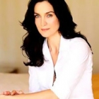 carrie anne moss