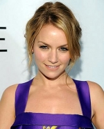 Becki Newton Female Actress