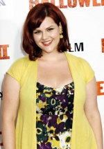 Sara Rue Wallpapers