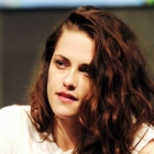  Kristen Stewart Apologizes for Angering Fans