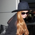  Lindsay Lohan Parties With New Boyfriend