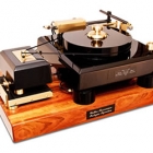 Walker Audio launches the Proscenium Black Diamond V turntable