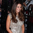  Kate Middleton Glitters in Gold Sequins Dress at Red Carpet