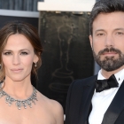  Ben Affleck and Jennifer Garner Divorcing After 10 Years of Marriage