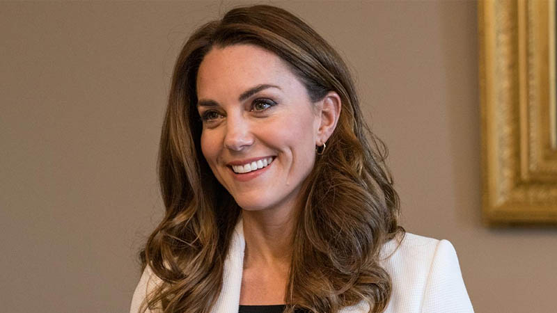  Kate Middleton’s left 80-year-old HRHs pushing heavy barrows