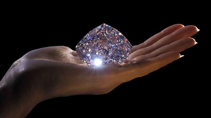 TOP 14 MOST EXPENSIVE DIAMONDS IN THE WORLD OF 2021