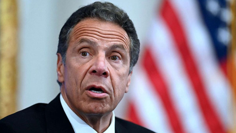  NY Ethics Board Orders Former Gov. Cuomo to Return Book Money