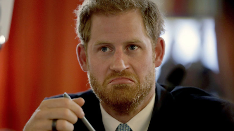  Prince Harry’s spokesperson denies rumors of secret room