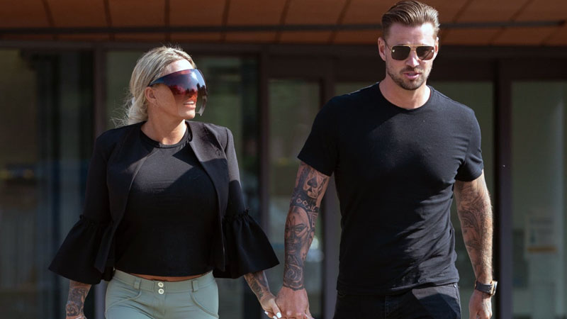  Katie Price’s Fiancé Carl Woods Denies Threatening Her during Essex Incident