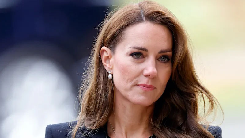  Kate Middleton’s cancer is ‘somewhere in abdomen,’ claims doctor