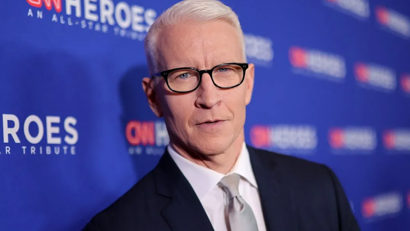  “I didn’t think I’d ever say this sentence” Anderson Cooper Critiques Defense Strategy in Stormy Daniels’ Testimony