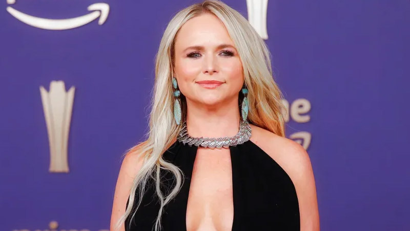  Miranda Lambert Determined to Make Marriage Work Amid Husband’s Flirting Scandal